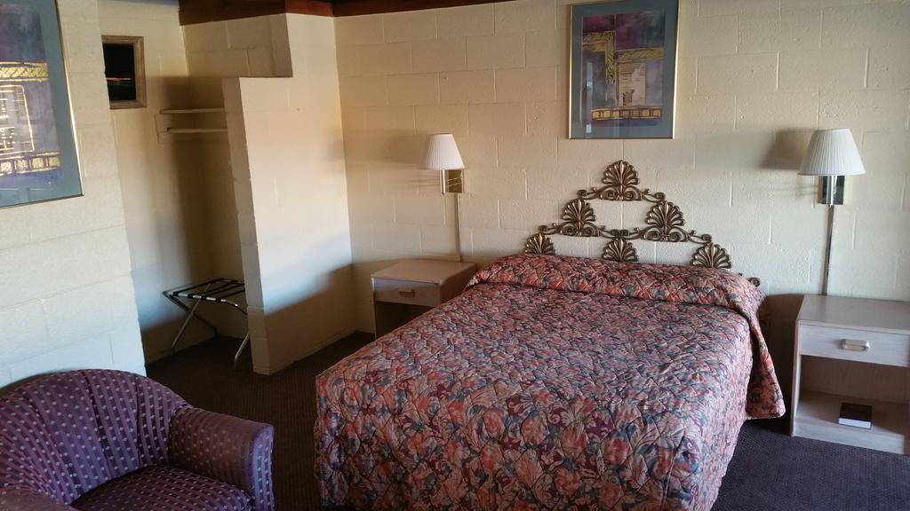 Coral Motel El Paso Bagian luar foto
